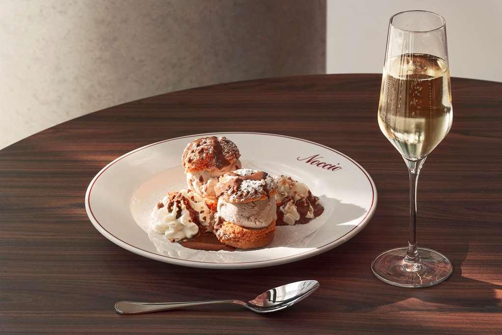 Okko Hotels Paris La Defense Nanterre Restauracja zdjęcie